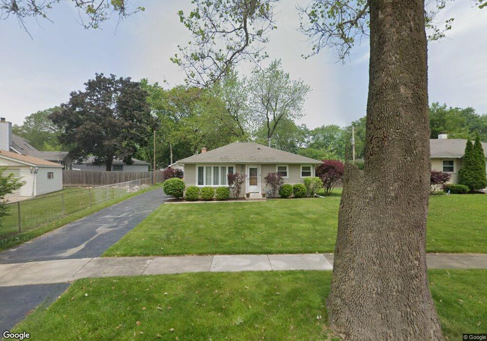 3202 Thrush Ln, Rolling Meadows, IL 60008 - photo 1