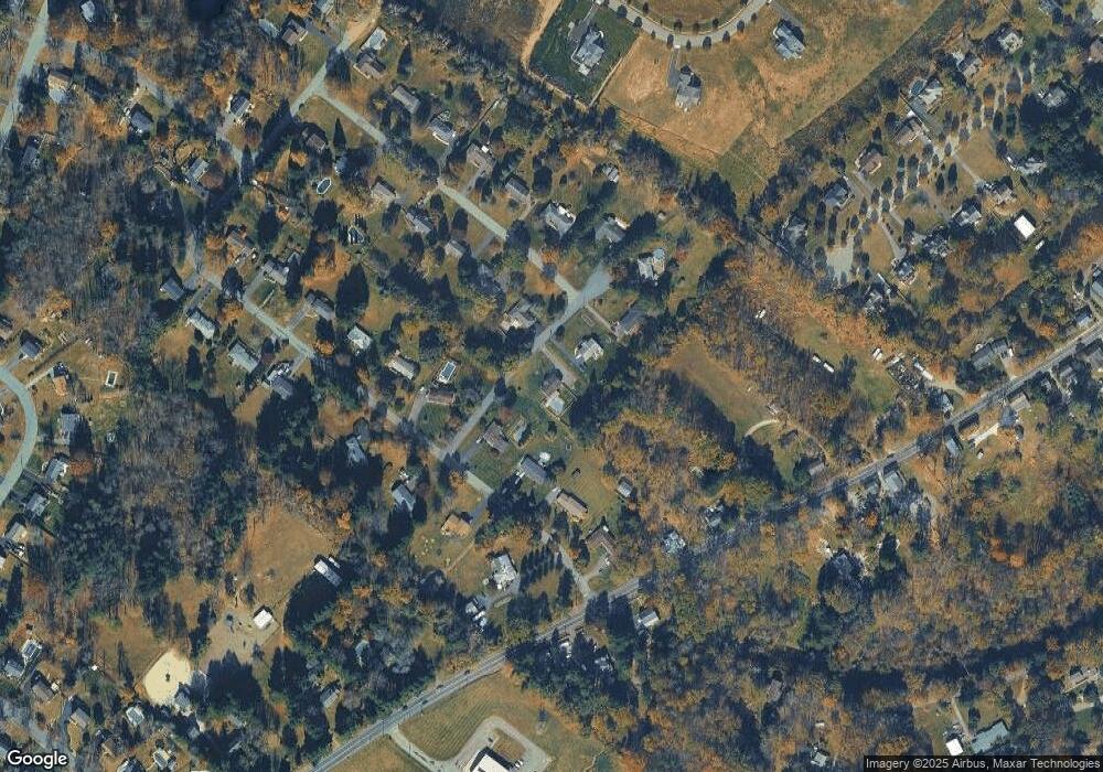 2 Hemlock Ct, Hackettstown, NJ 07840 - photo 1