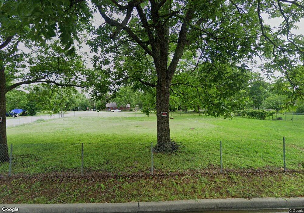 826 6th Ave NE, Ardmore, OK 73401 - photo 1