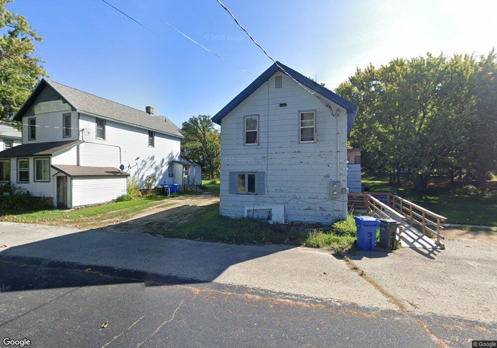 1976 Wendt Rd, Fitchburg, WI 53575 - photo 1