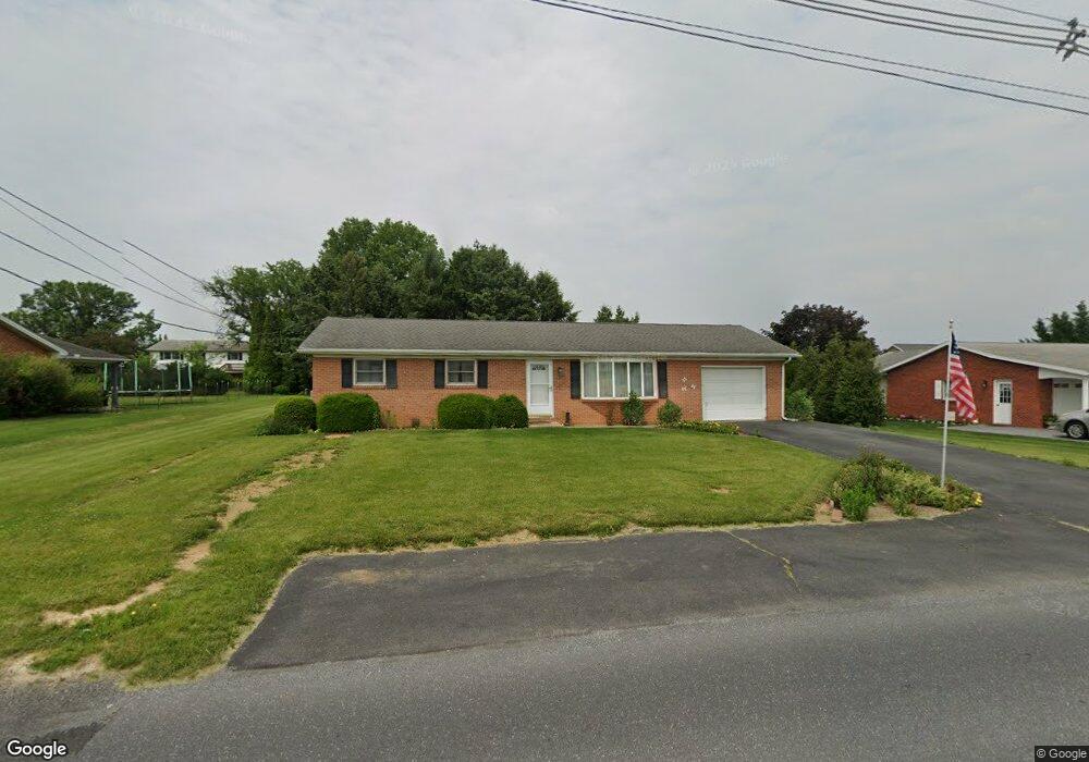 290 Mill Rd, Chambersburg, PA 17201 - photo 1