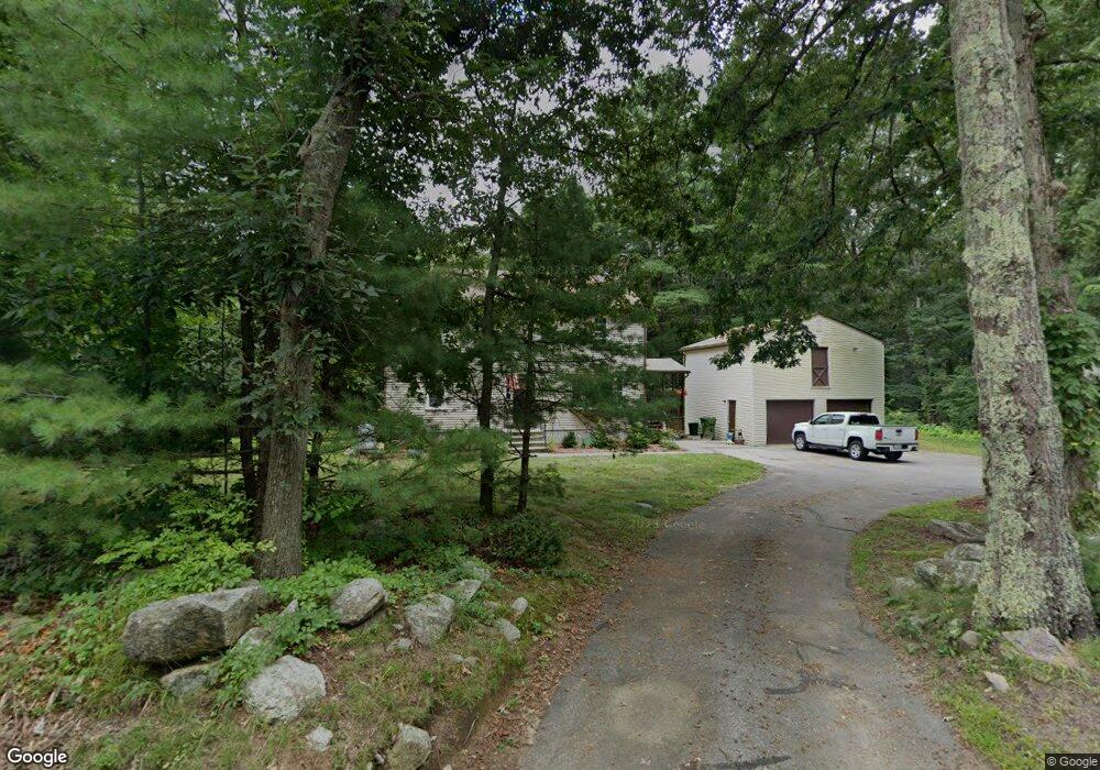 16 Richardson St, Uxbridge, MA 01569 - photo 1