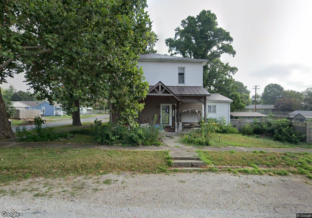 301 E Springfield St, Virginia, IL 62691 - photo 1