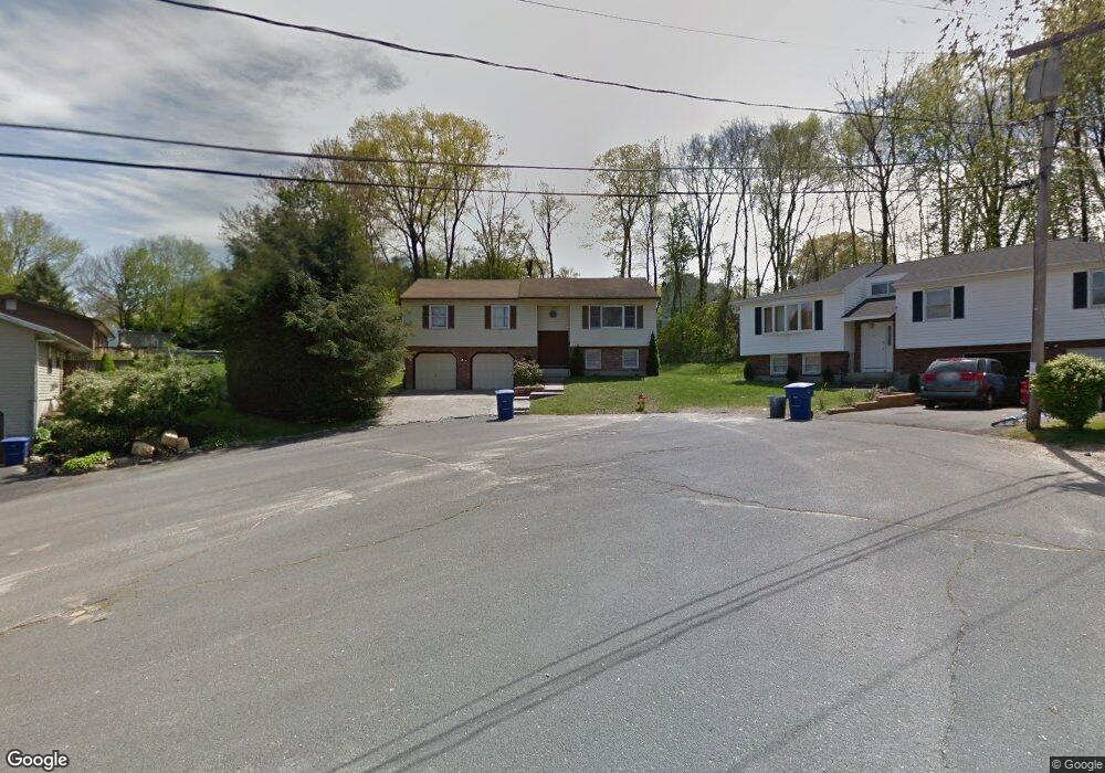 37 Kenneth Cir, Waterbury, CT 06710 - photo 1