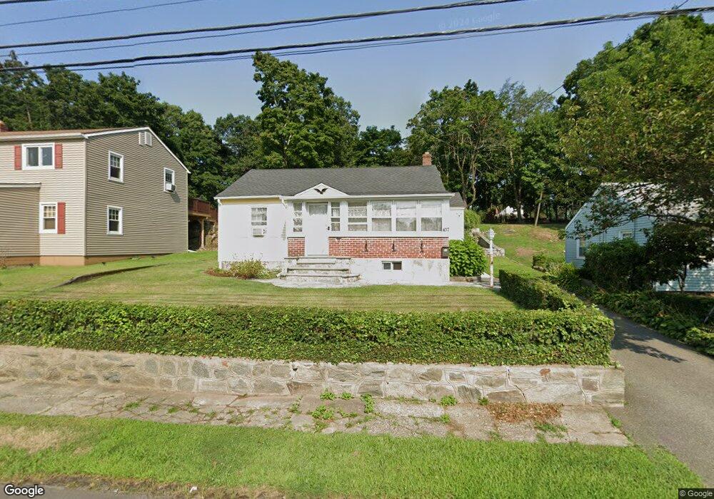 437 Jennings Ave, Bridgeport, CT 06610 - photo 1