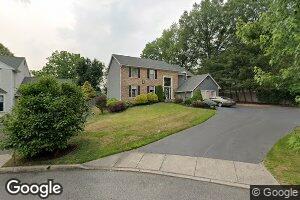 700 Sycamore Ct, Laurel Springs, NJ 08021