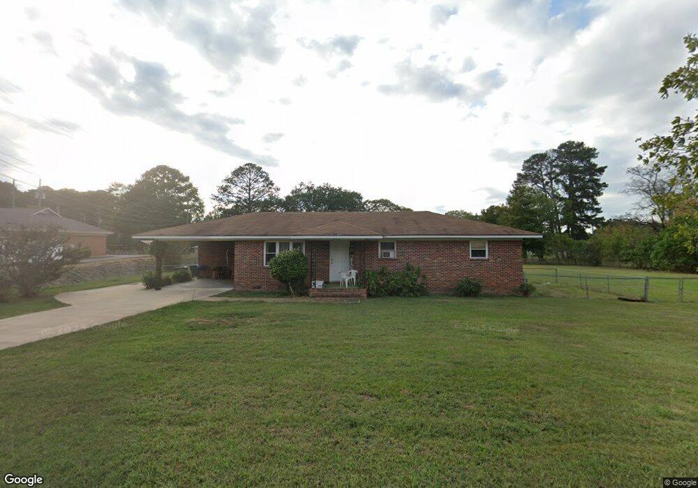 508 Anniston St, Weaver, AL 36277 - photo 1