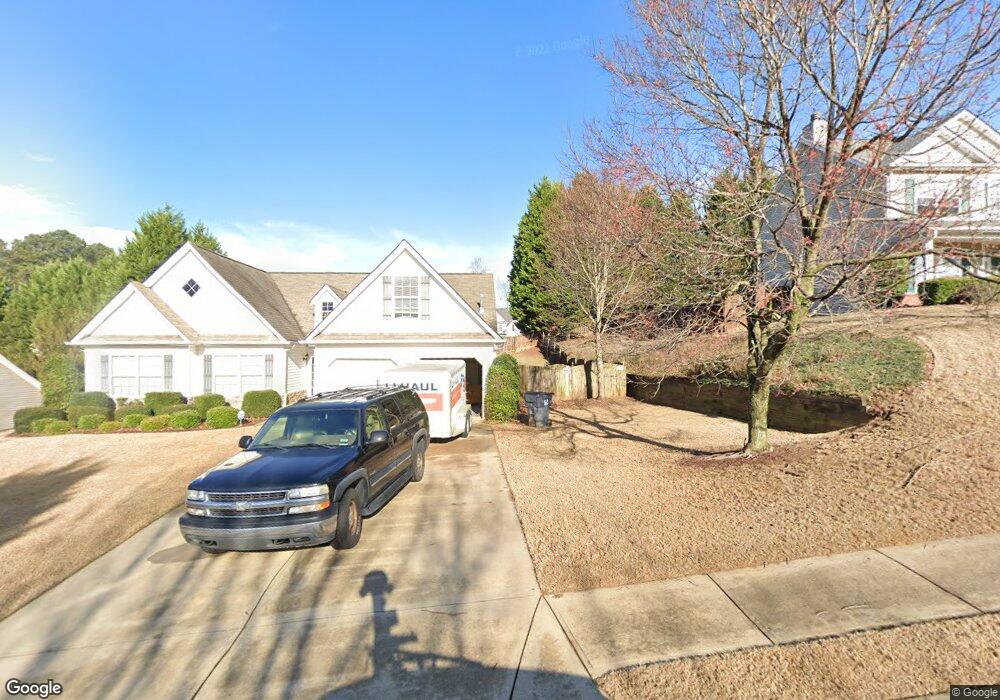 336 Penfield Cir, Sugar Hill, GA 30518 - photo 1