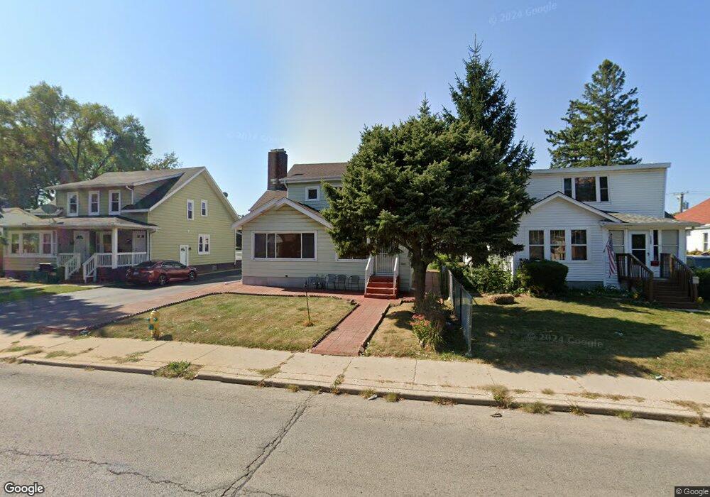 1118 N Lewis Ave, Waukegan, IL 60085 - photo 1