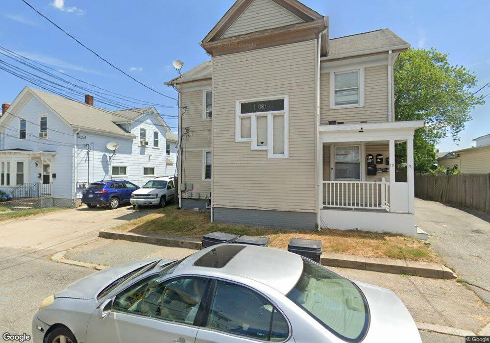 171 Mendon Ave, Pawtucket, RI 02861 - photo 1