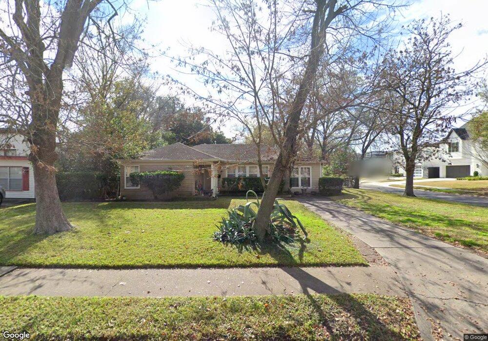 8529 Forum Dr, Houston, TX 77055 - photo 1