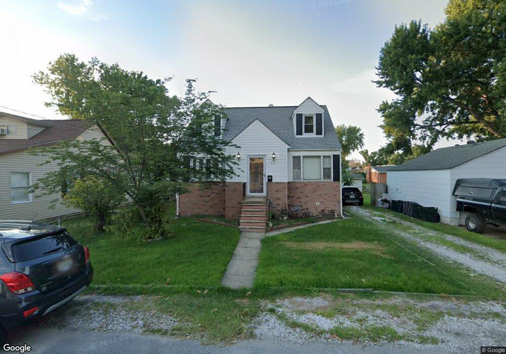 816 Silver Ave, Essex, MD 21221 - photo 1