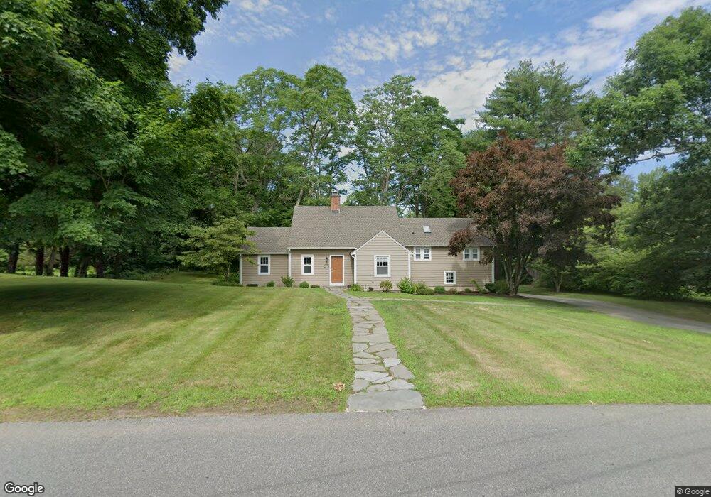 193 Duncaster Rd, Bloomfield, CT 06002 - photo 1