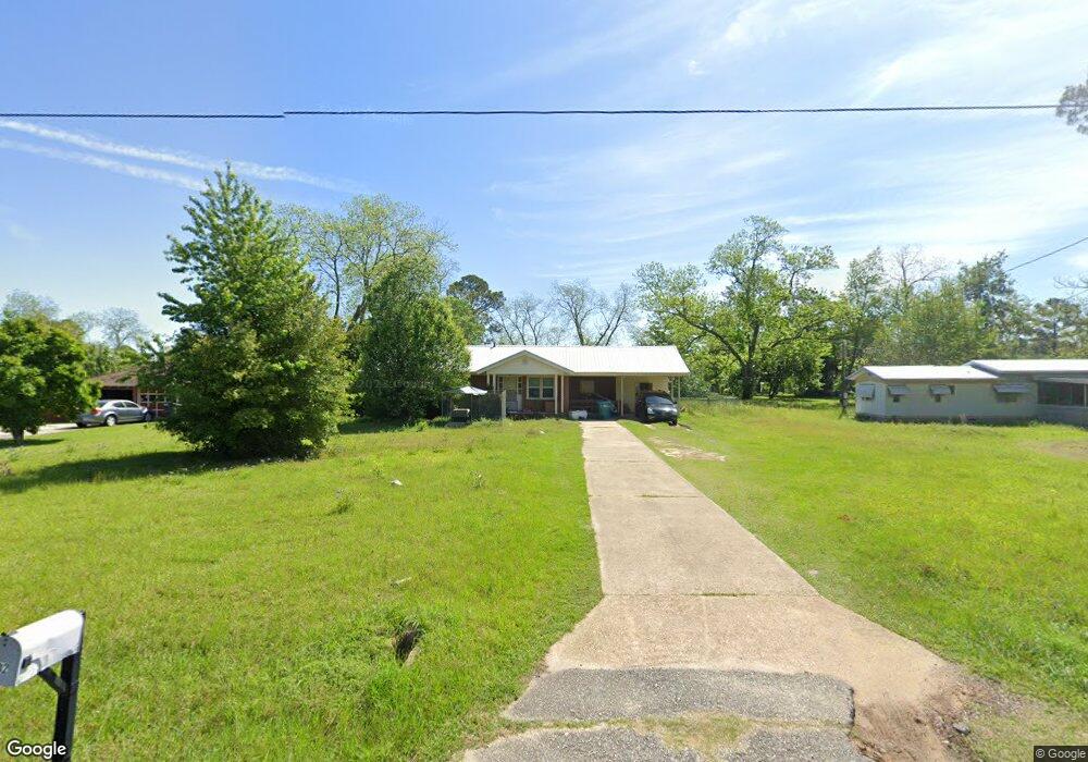 702 N Marlin St, Doerun, GA 31744 - photo 1