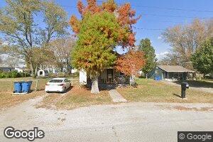 907 W Sylvia Ave, Christopher, IL 62822