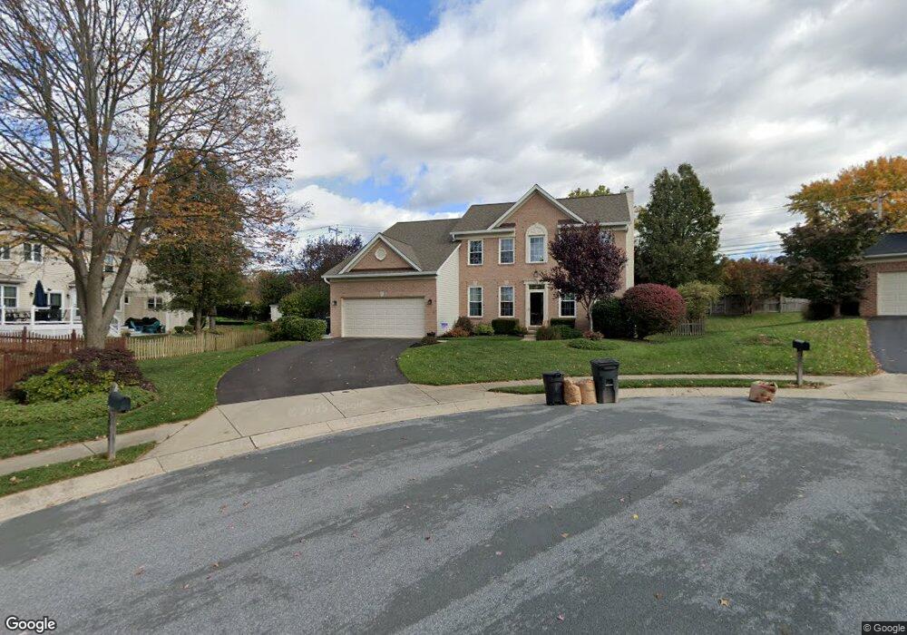 1052 Pebble Ct, Sykesville, MD 21784 - photo 1