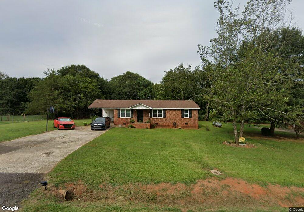 209 Scott Cir, Pendleton, SC 29670 - photo 1