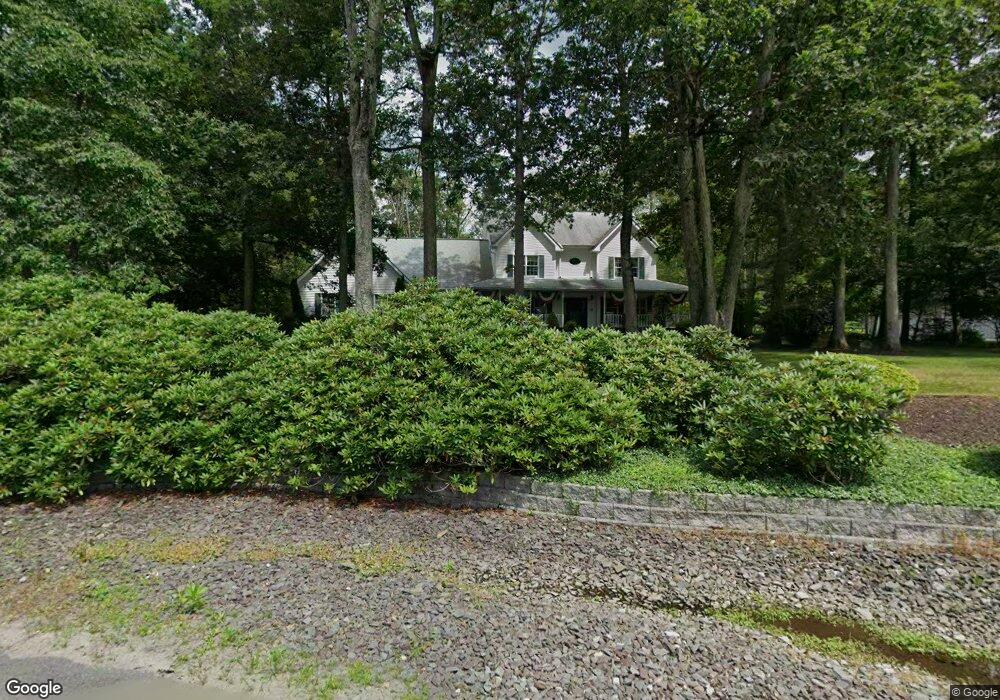 141 Timberwood Dr, Mountain Top, PA 18707 - photo 1