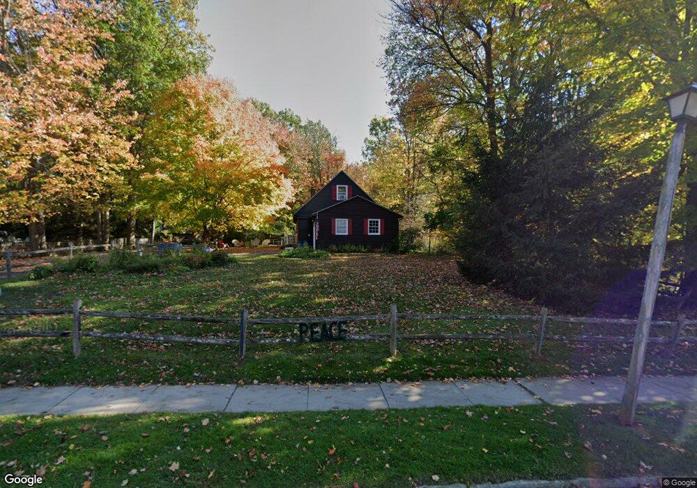 39 Mansfield Ave, Essex Junction, VT 05452 - photo 1