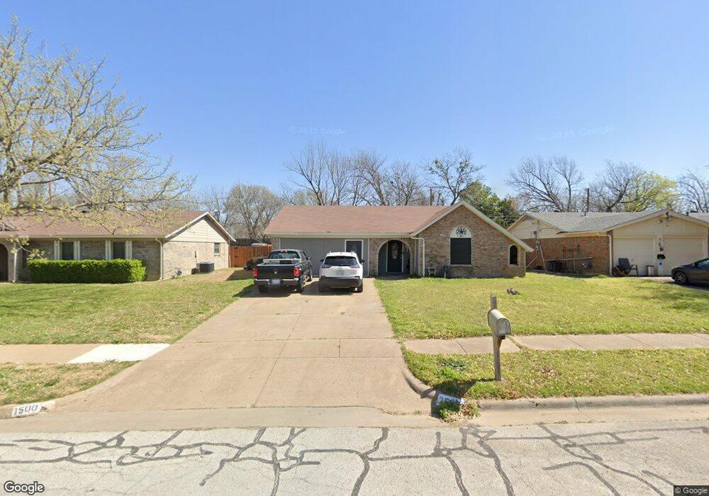 1500 Holly St, Cleburne, TX 76033 - photo 1