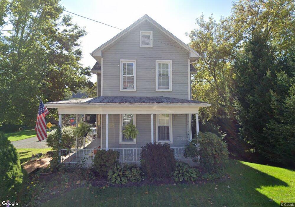 27 W Mcclure St, New Bloomfield, PA 17068 - photo 1