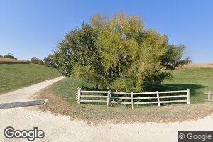 22653 Ebys Mill Rd, Cascade, IA 52033