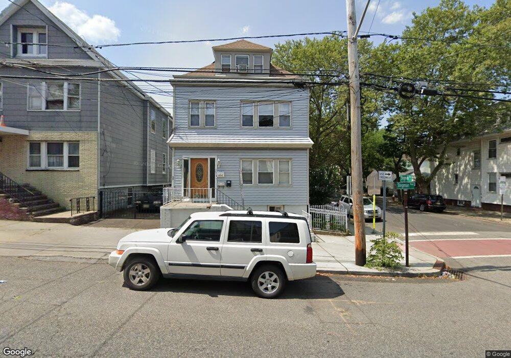 351 Stegman Pkwy unit 2, Jersey City, NJ 07305 - photo 1