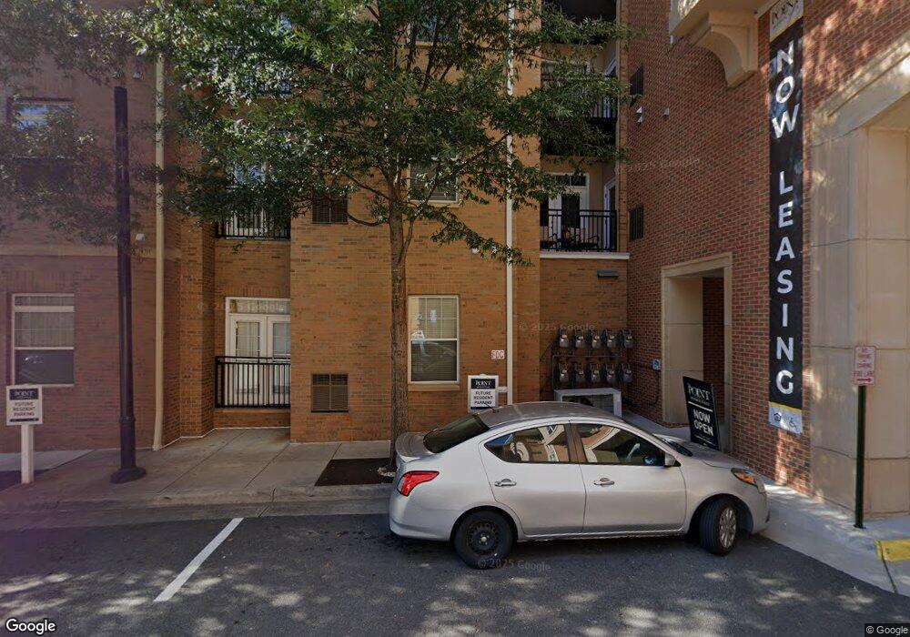 2300-2310 Woodland Crossing Dr, Herndon, VA 20171 - photo 1