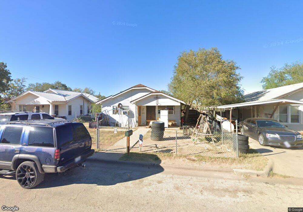 107 E 17th St, Big Spring, TX 79720 - photo 1