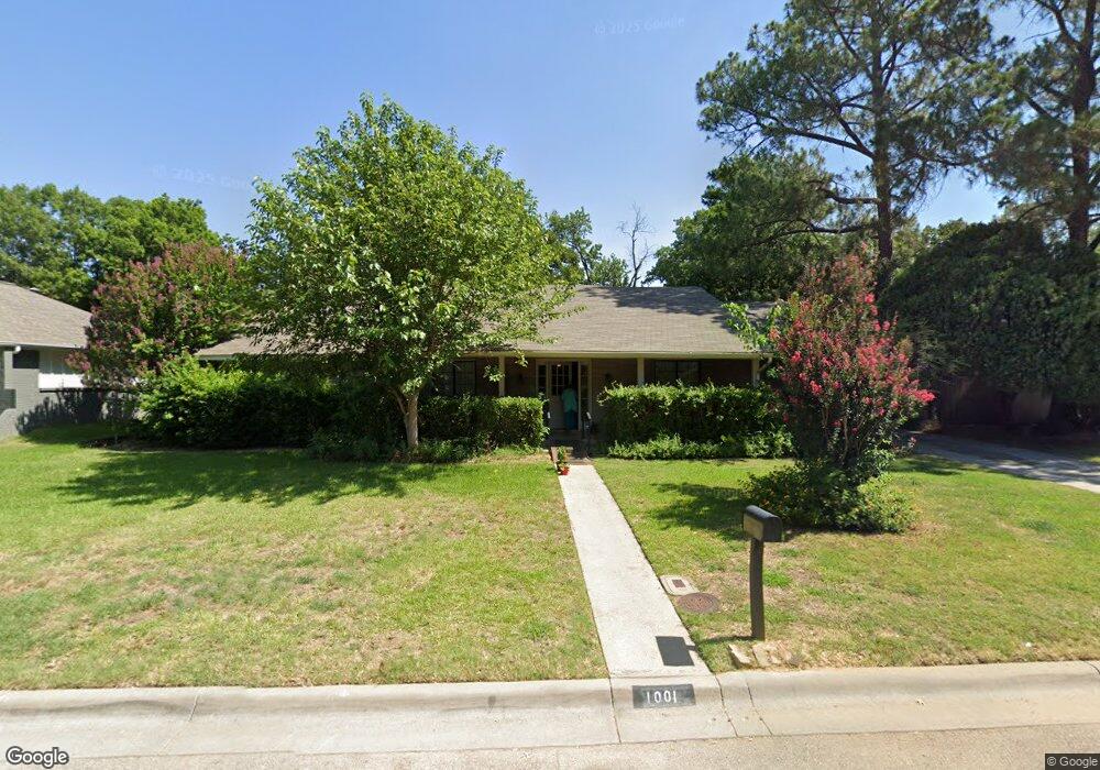 1001 Skylark Dr, Denton, TX 76205 - photo 1