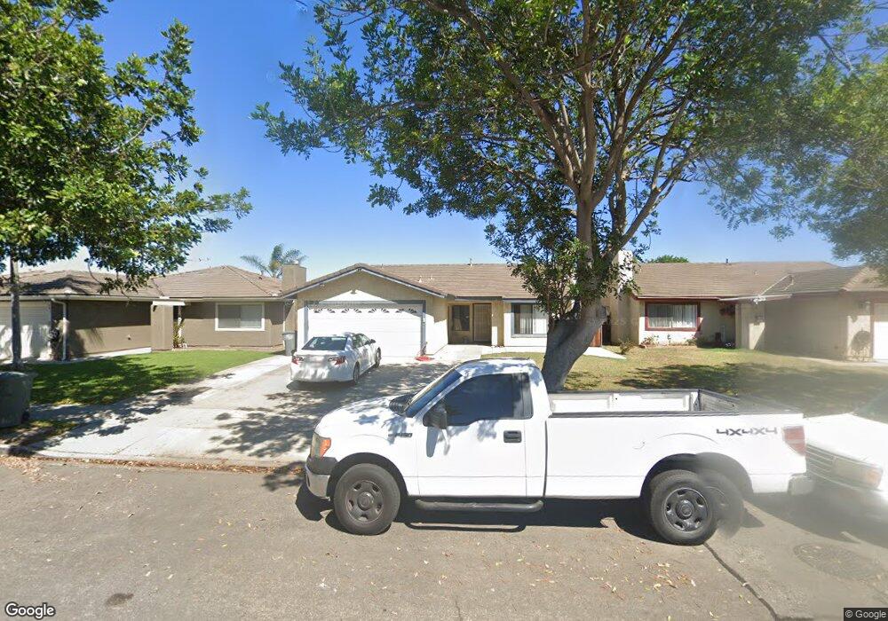 331 Fairbourne Place, Oxnard, CA 93033 - photo 1