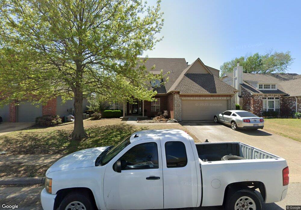 410 N Emerson St, Jenks, OK 74037 - photo 1