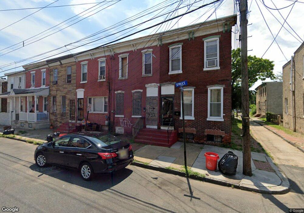 722 Spruce St, Camden, NJ 08103 - photo 1