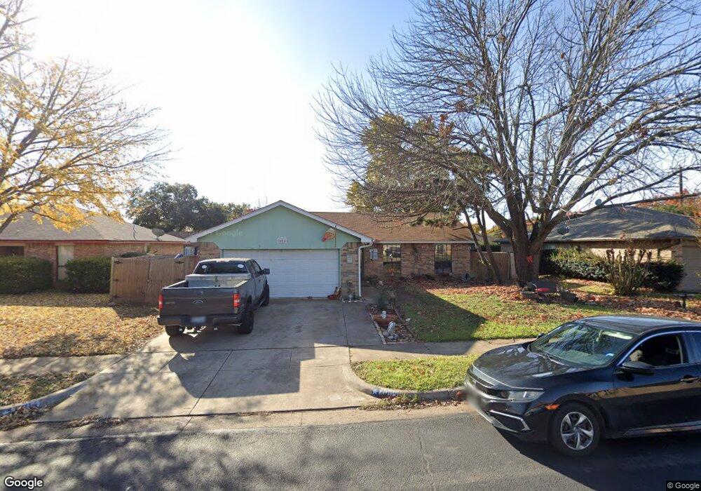 2004 Cedar Grove Ln, Bedford, TX 76021 - photo 1