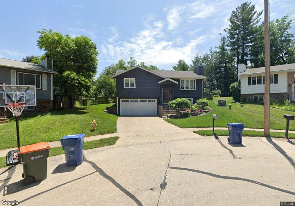 2201 Spring Ct, Davenport, IA 52803 - photo 1