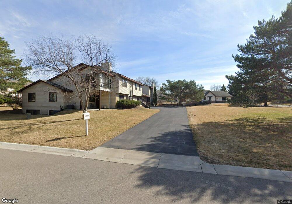 11651 88th Ave N, Maple Grove, MN 55369 - photo 1