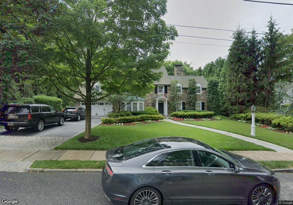 404 Wynmere Rd, Wynnewood, PA 19096 - photo 1