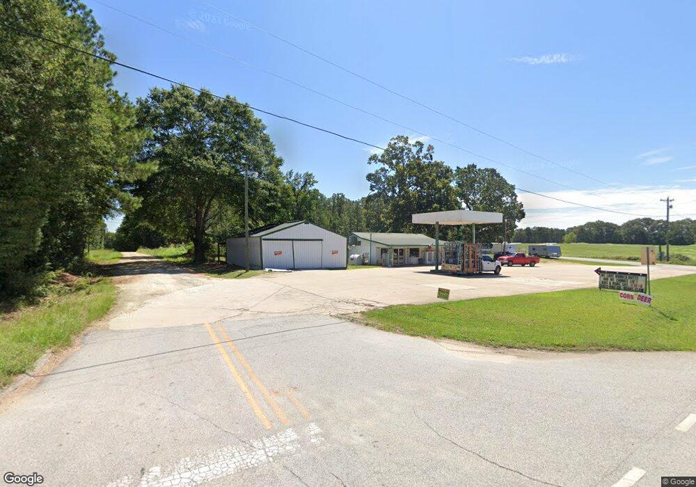 1536 Armour Cir, Elberton, GA 30635 - photo 1