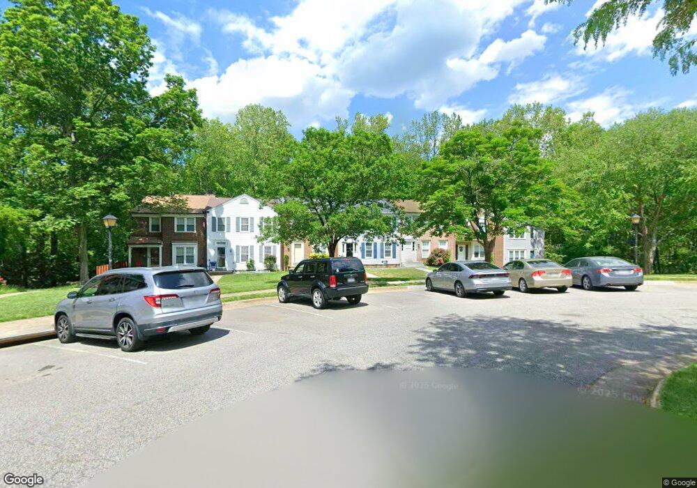 7906 Forest Path Way, Springfield, VA 22153 - photo 1