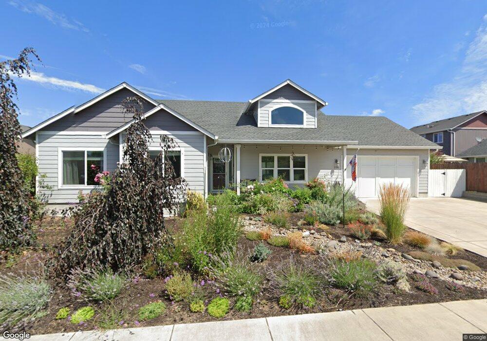 256 Camrin Loop, Creswell, OR 97426 - photo 1