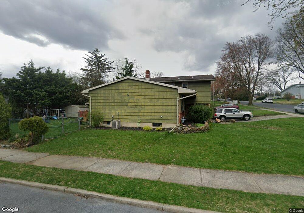 1149 N 16th St, Allentown, PA 18102 - photo 1