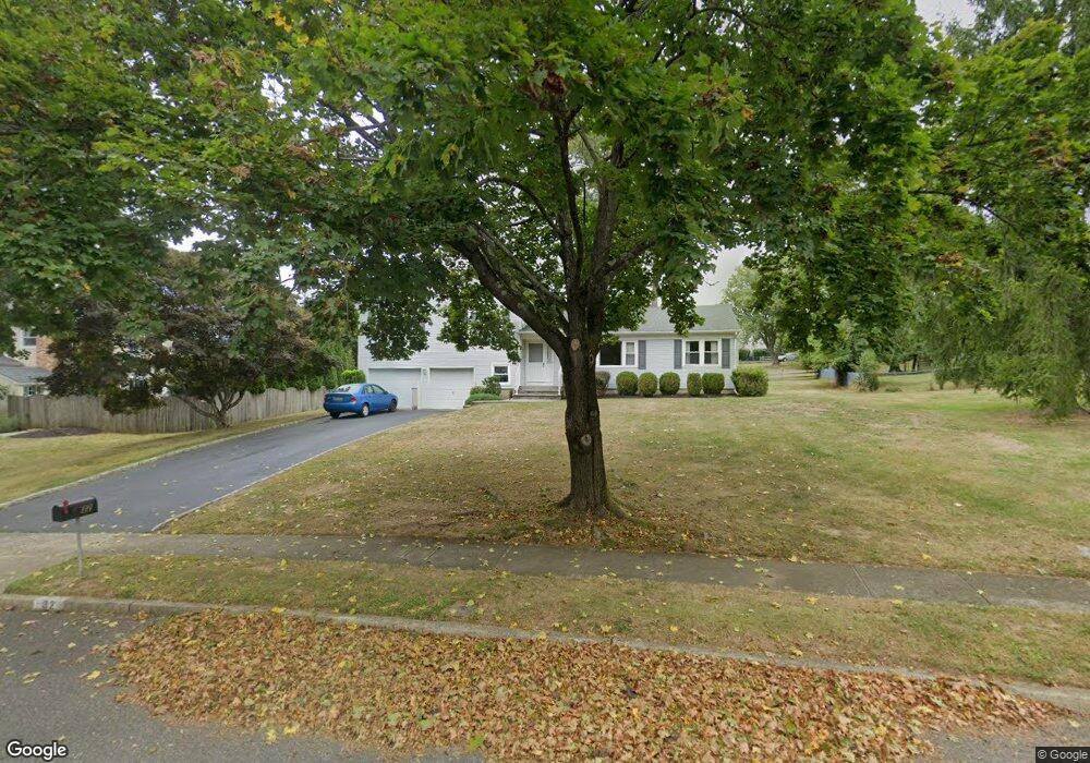 32 Fireside Rd, Red Bank, NJ 07701 - photo 1