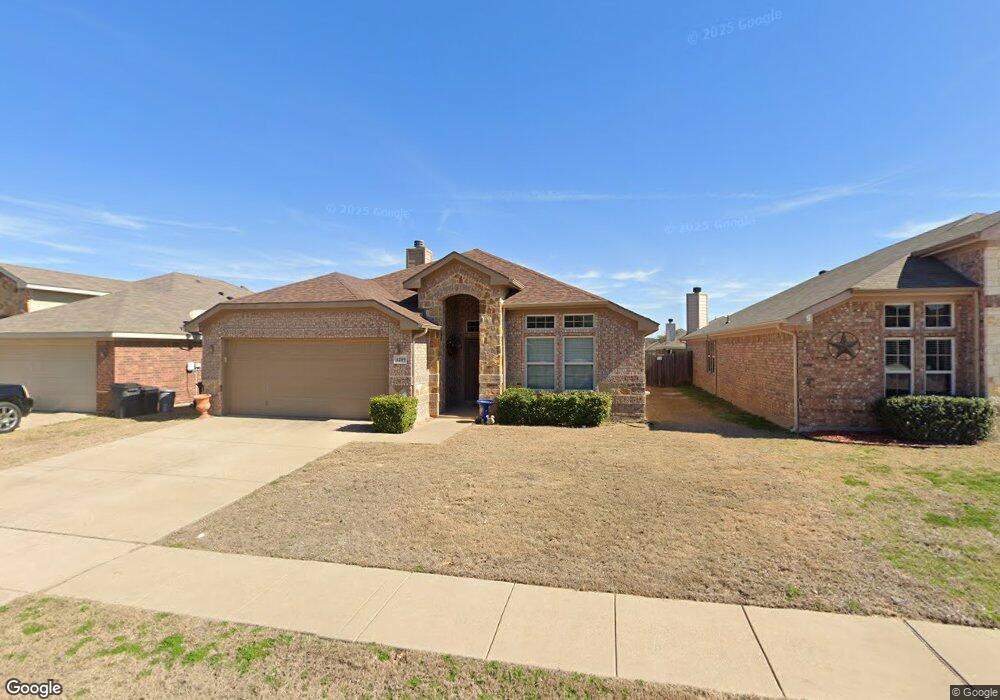 4209 Sapphire Ln, Granbury, TX 76049 - photo 1