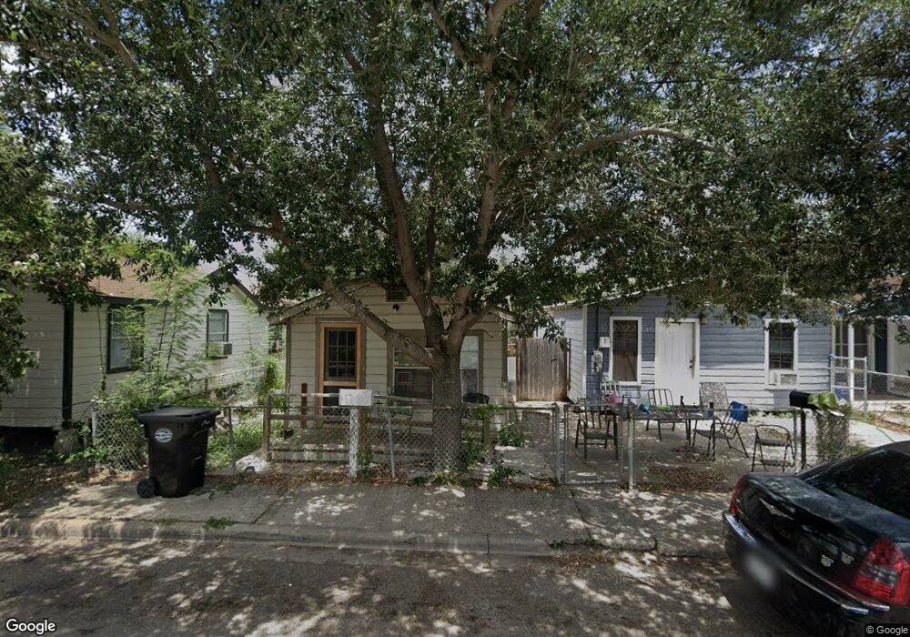 218 N Cedro St, Weslaco, TX 78596 - photo 1