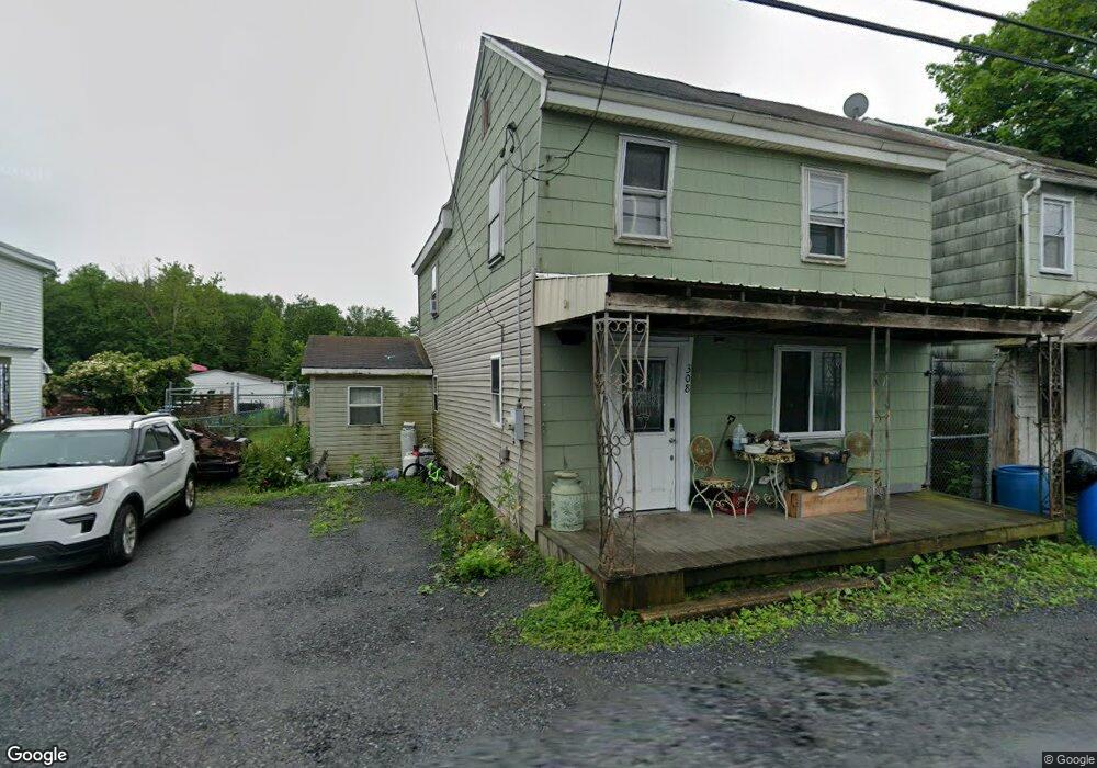 308 Hughes St, New Ringgold, PA 17960 - photo 1