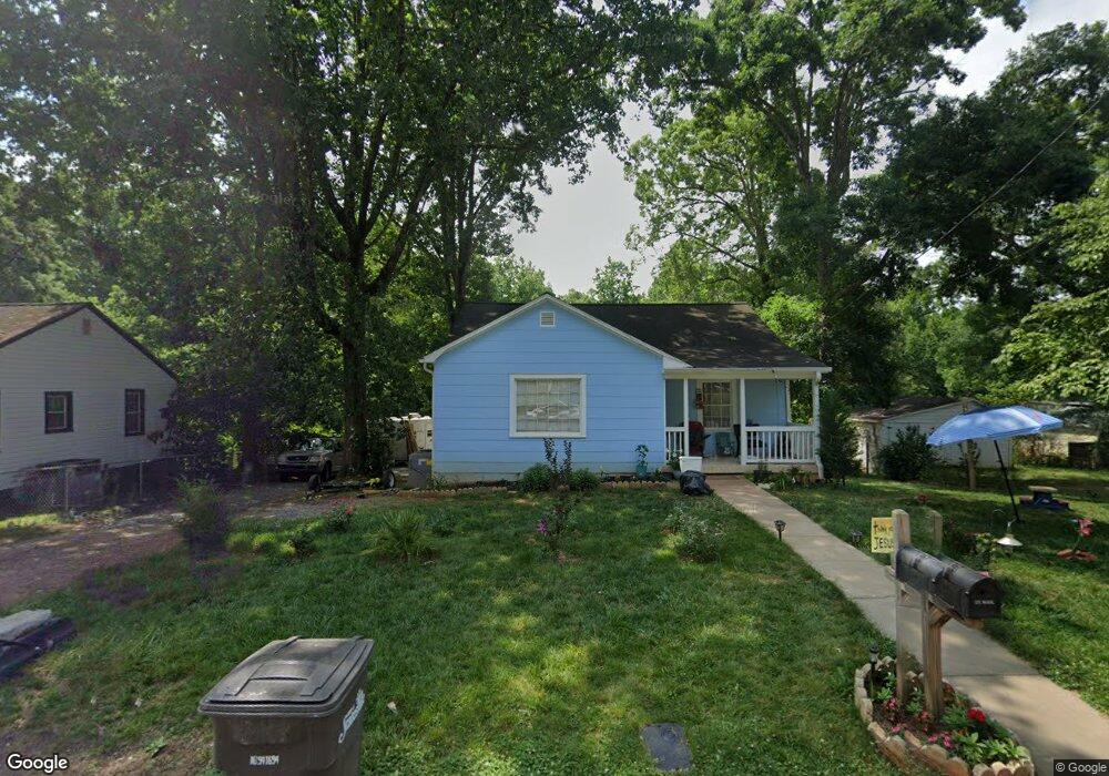 722 E Sharpe St, Statesville, NC 28677 - photo 1