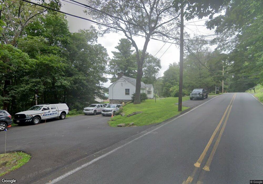 74 Locust Ave, Cortlandt Manor, NY 10567 - photo 1