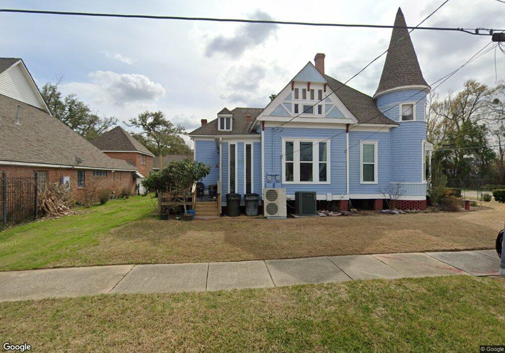 616 Pine St unit A, Lake Charles, LA 70601 - photo 1