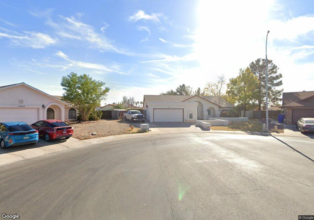 1602 N Tamarisk Ct, Chandler, AZ 85224 - photo 1