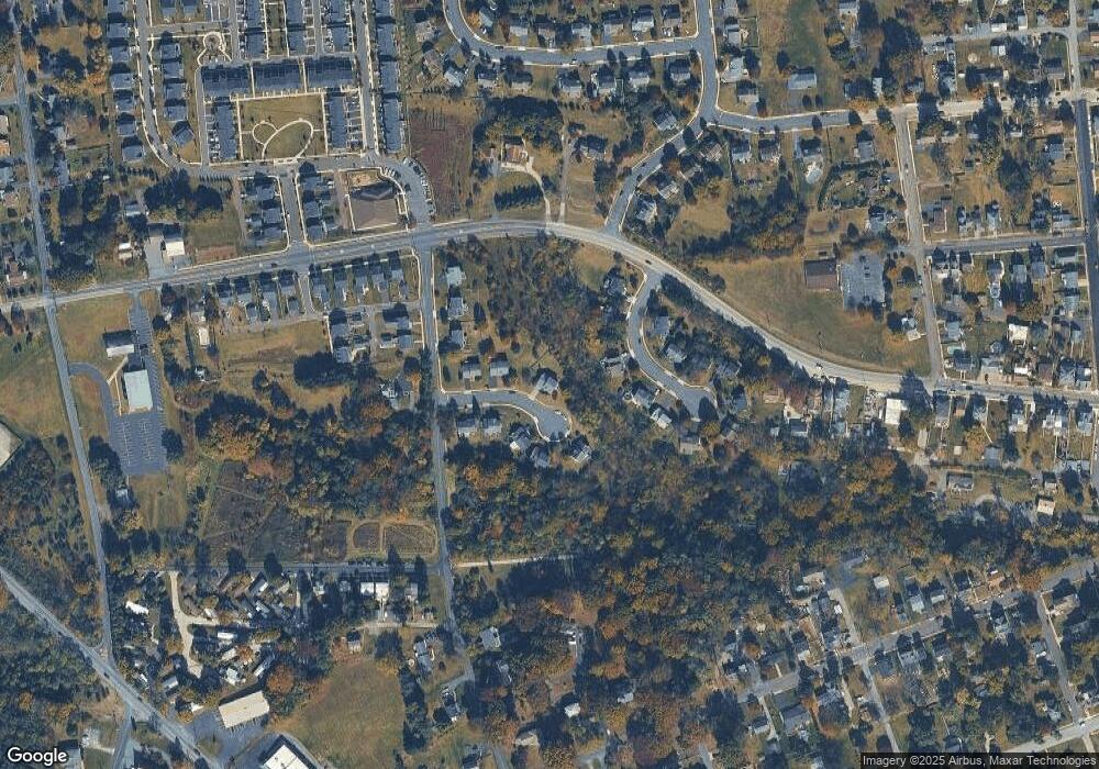 405 Kelly Dr, Spring City, PA 19475 - photo 1